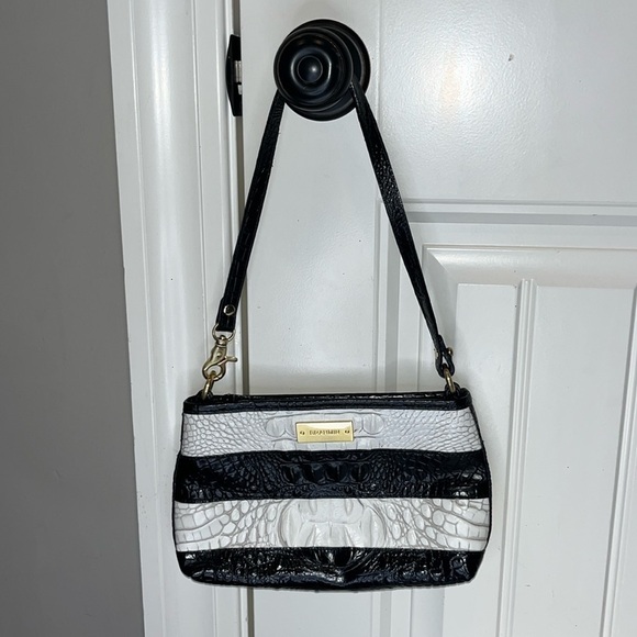 Brahmin black and white small purse wristlet/ shoulder bag clsssic croc embossed - Picture 1 of 10